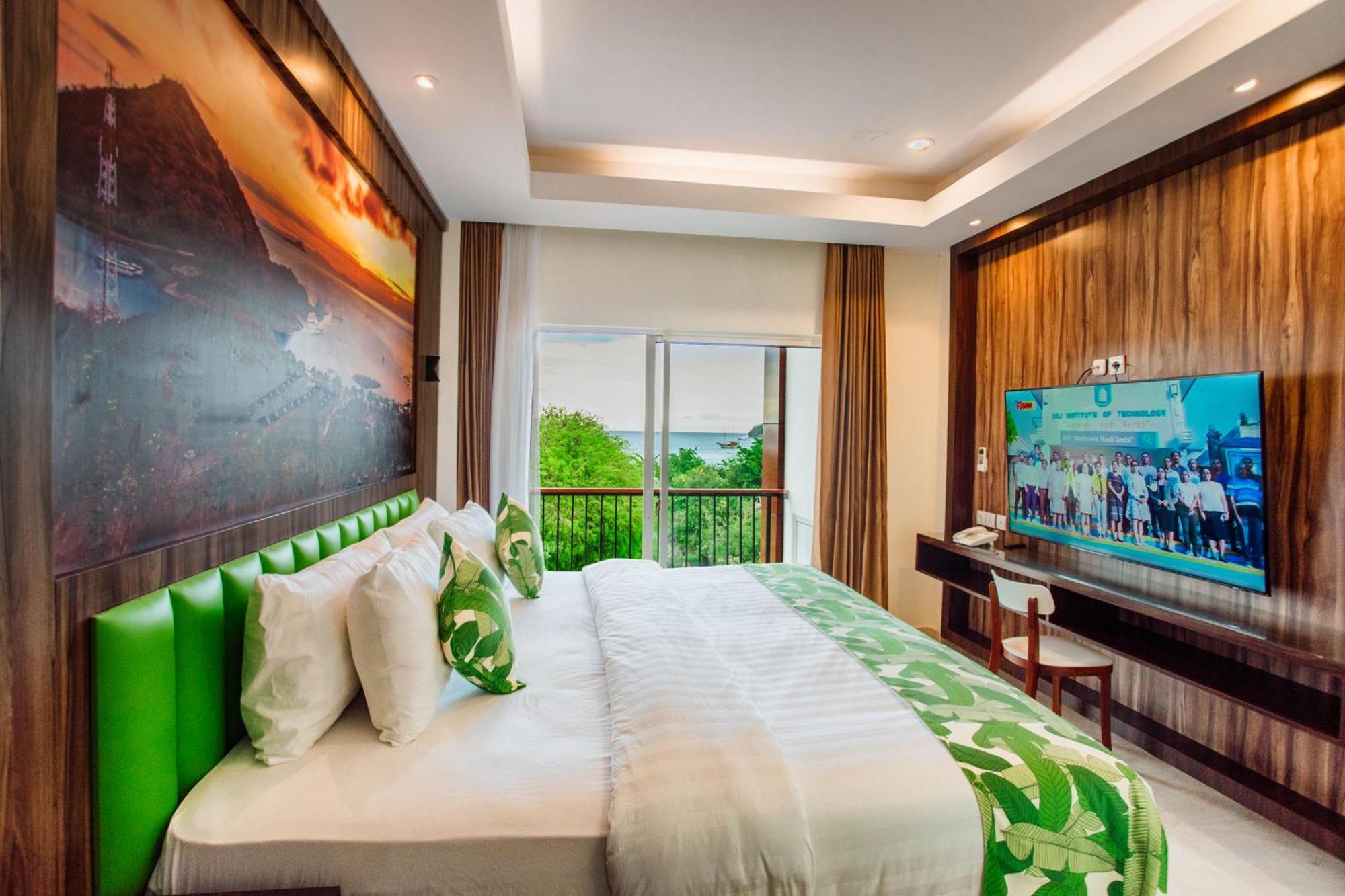 Sylvia Hotel & Resort Komodo Labuan Bajo Exterior photo