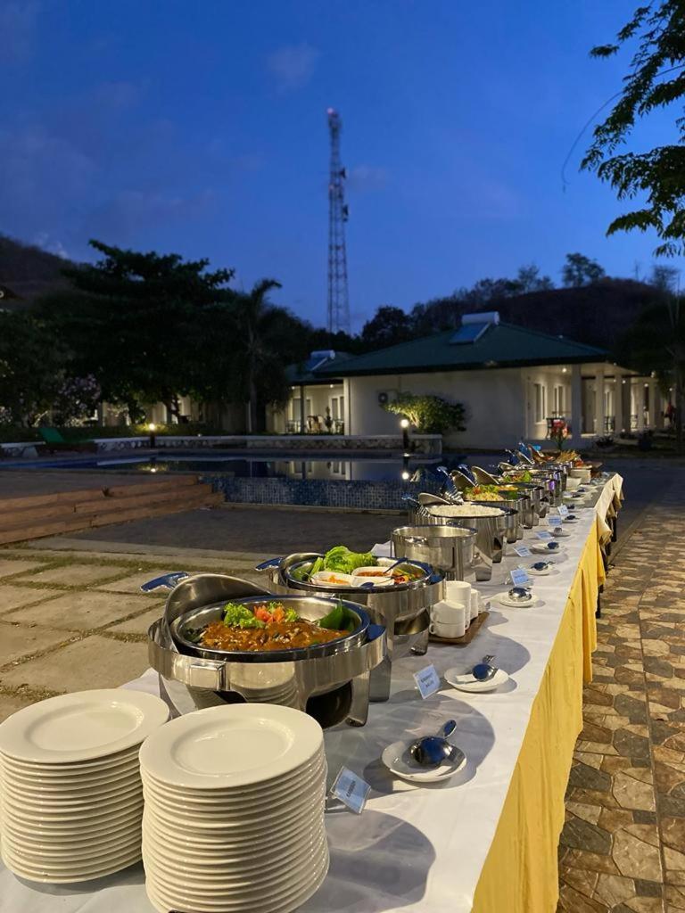 Sylvia Hotel & Resort Komodo Labuan Bajo Exterior photo